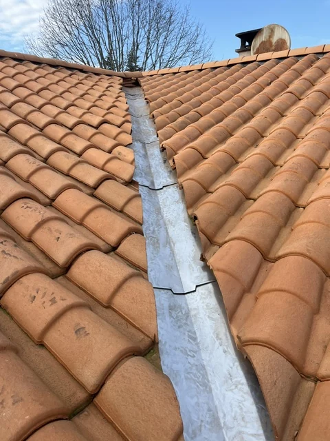 Noue de toiture après rénovation